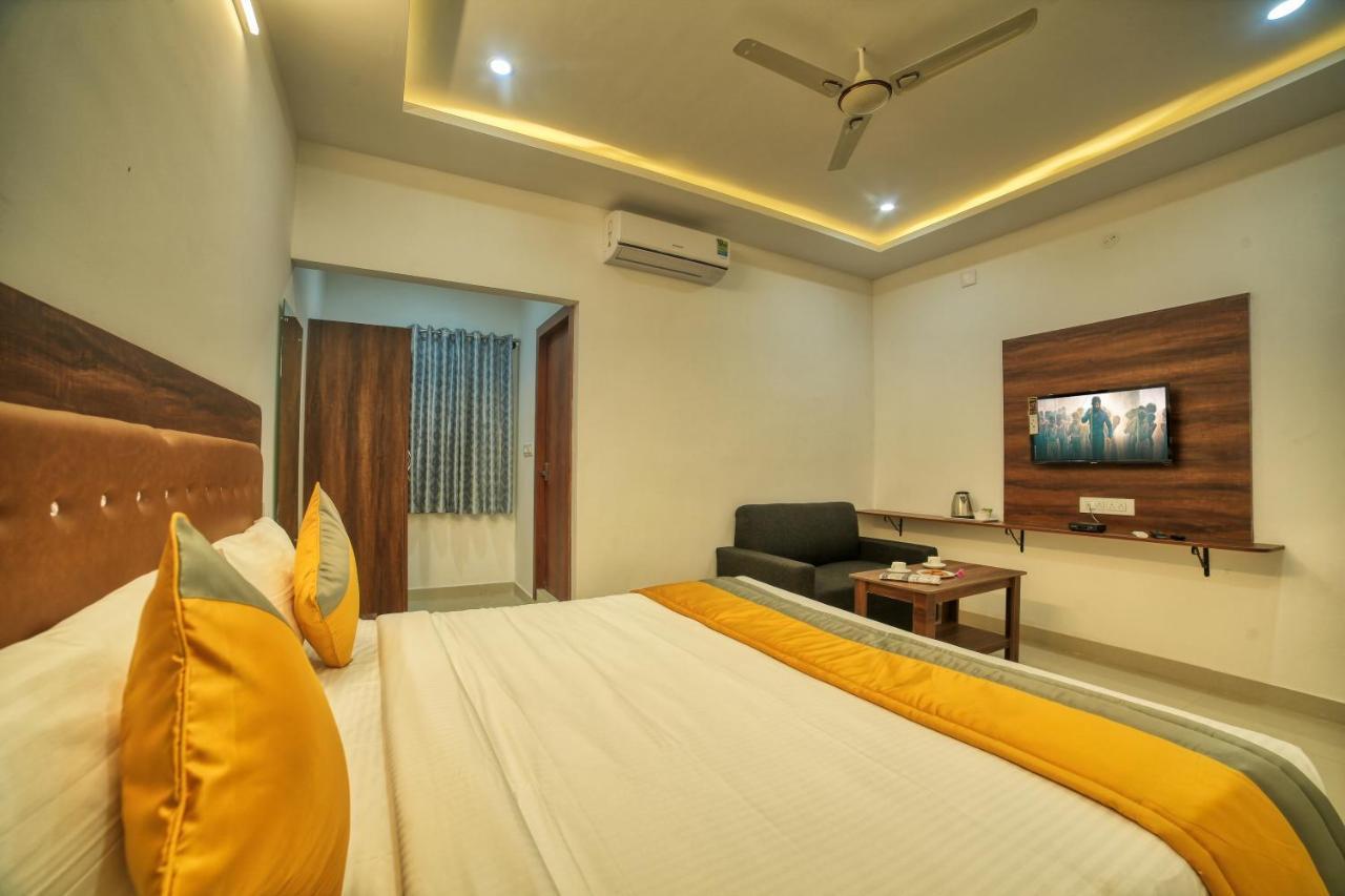 Visa Inn Transit Stay With Airport Transfer Bangalore Exteriör bild